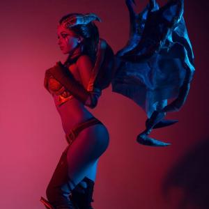 Thumbnail of Queen of Pain Cosplay